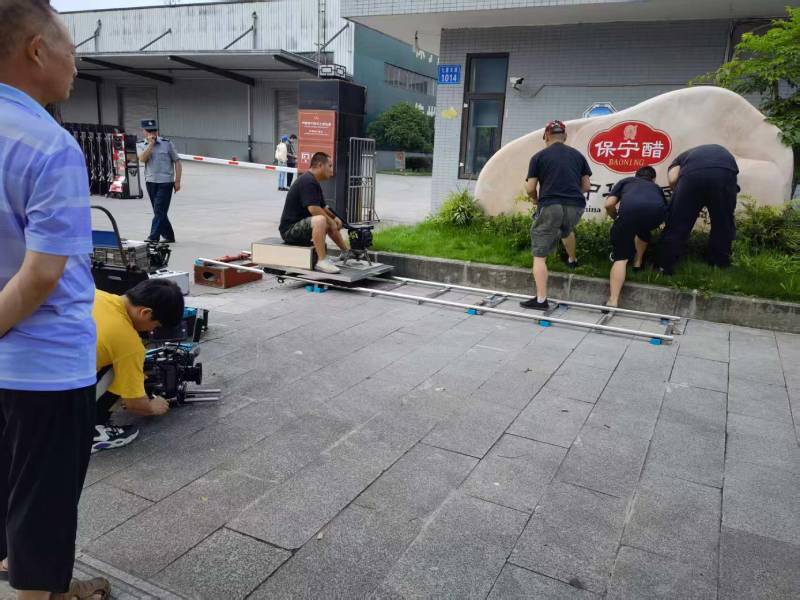 景东广告片拍摄公司核心优势：全流程服务，让品牌广告片省心更出彩