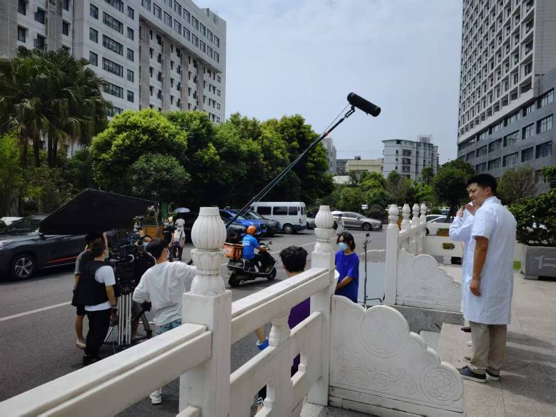 景东广告片拍摄公司低成本实现高规格制作的诀窍
